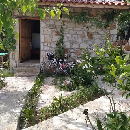 Filoxenia - The Place Of Experience Penzion 3*