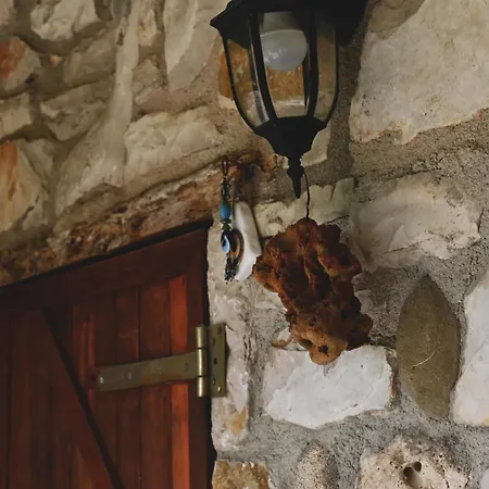 Pensjonat Filoxenia - The Place Of Experience Himara