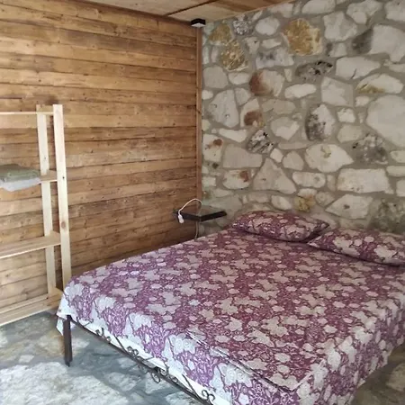 Filoxenia - The Place Of Experience Gasthuis Himare